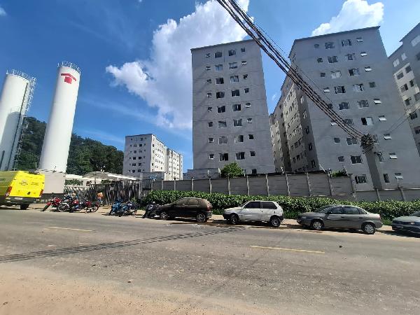 Vende-se em Sao Paulo-SP  apto, 59.58 de área total, 40.20 de área privativa,  2_qto(s), WC, 2_sala(s), cozinha.