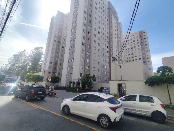 Vende-se em Sao Paulo-SP  apto, 56.26 de área total, 35.04 de área privativa,  2_qto(s), a.serv, WC, 1_sala(s), cozinha.