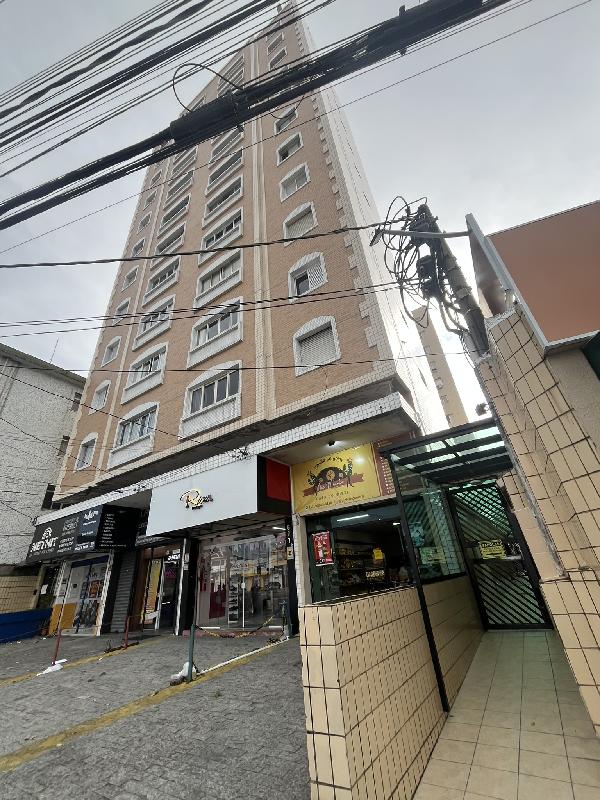 Vende-se em Sao Vicente-SP  apto, 104.75 de área total, 77.07 de área privativa,  2_qto(s), a.serv, WC, 1_sala(s), cozinha.