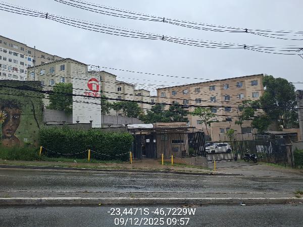 Vende-se em Sao Paulo-SP  apto, 68.81 de área total, 38.72 de área privativa,  2_qto(s), WC, 1_sala(s), cozinha.