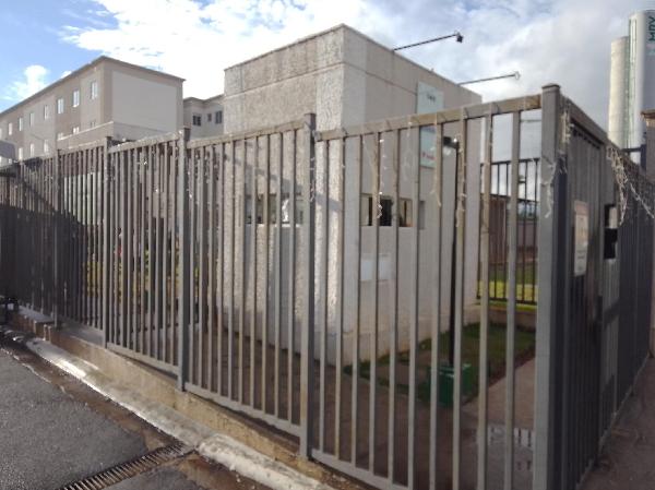 Vende-se em Suzano-SP  apto, 97.04 de área total, 41.74 de área privativa, 1_vaga(s) de garagem.