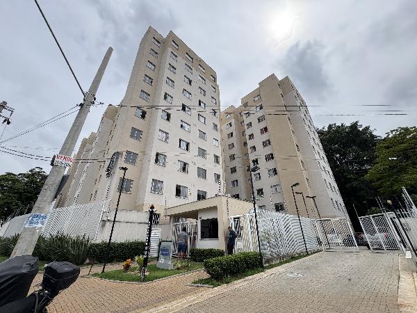 Vende-se em Sao Paulo-SP  apto, 40.86 de área total, 32.22 de área privativa,  1_qto(s), a.serv, WC, 1_sala(s), cozinha.
