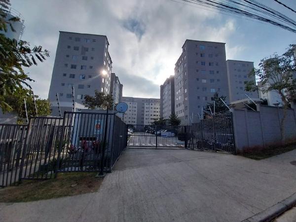 Vende-se em Sao Paulo-SP  apto, 66.80 de área total, 40.20 de área privativa,  2_qto(s), WC, 1_sala(s), cozinha.