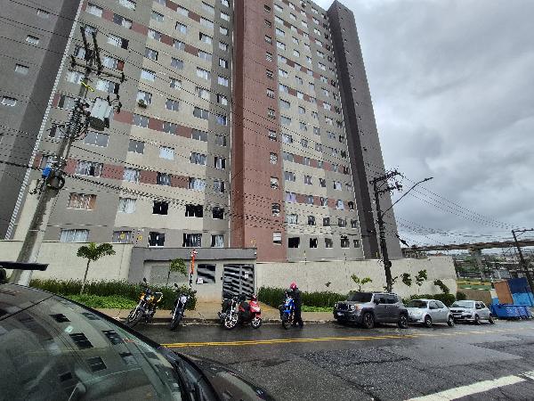 Vende-se em Sao Paulo-SP  apto, 44.52 de área total, 35.18 de área privativa,  2_qto(s), WC, 1_sala(s), cozinha.