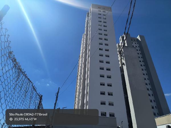 Vende-se em Sao Paulo-SP  apto, 56.73 de área total, 39.77 de área privativa,  2_qto(s), a.serv, WC, 1_sala(s), cozinha.