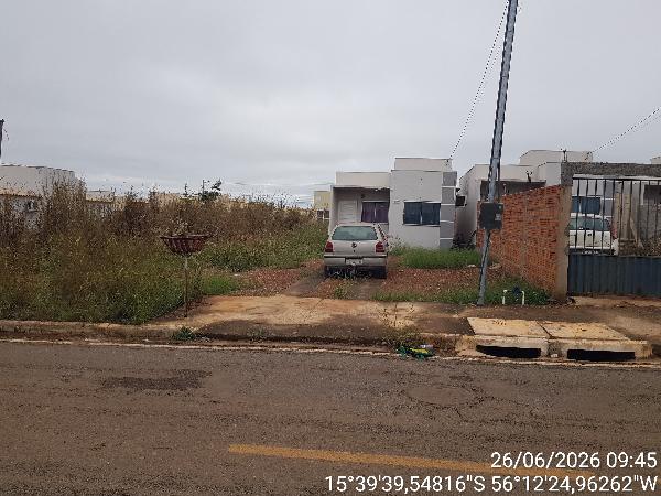 Vende-se em Varzea Grande-MT  Casa, 49.57 de área total, 49.57 de área privativa, 180.00 de área do terreno,  2_qto(s), varanda, a.serv, WC, 1_sala(s), cozinha, 1_vaga(s) de garagem.
