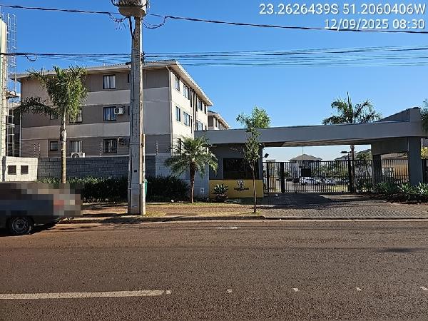 Vende-se em Londrina-PR  apto, 96.78 de área total, 48.96 de área privativa,  2_qto(s), a.serv, WC, 1_sala(s), cozinha, 1_vaga(s) de garagem.