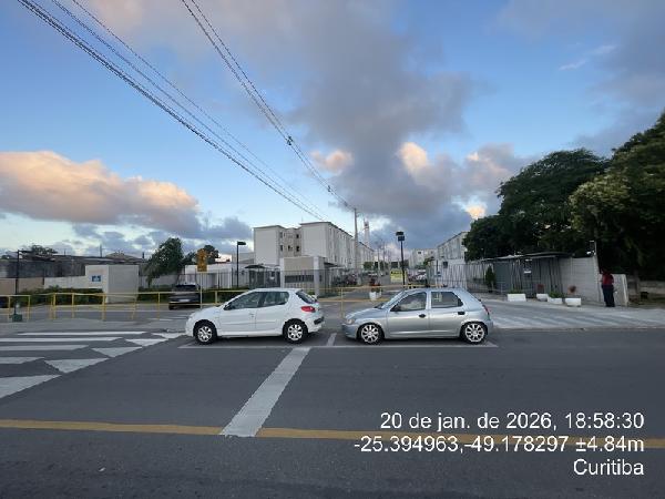 Vende-se em Pinhais-PR  apto, 43.52 de área total, 38.68 de área privativa,  2_qto(s), WC, 1_sala(s), cozinha, 1_vaga(s) de garagem.