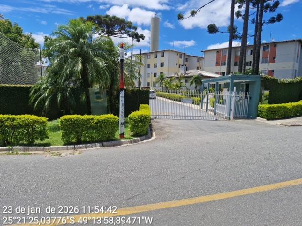 Vende-se em Curitiba-PR  apto, 50.18 de área total, 45.56 de área privativa,  2_qto(s), a.serv, WC, 1_sala(s), cozinha.