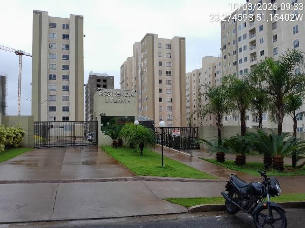 Vende-se em Londrina-PR  apto, 82.16 de área total, 46.28 de área privativa,  2_qto(s), a.serv, WC, 1_sala(s), cozinha, 1_vaga(s) de garagem.