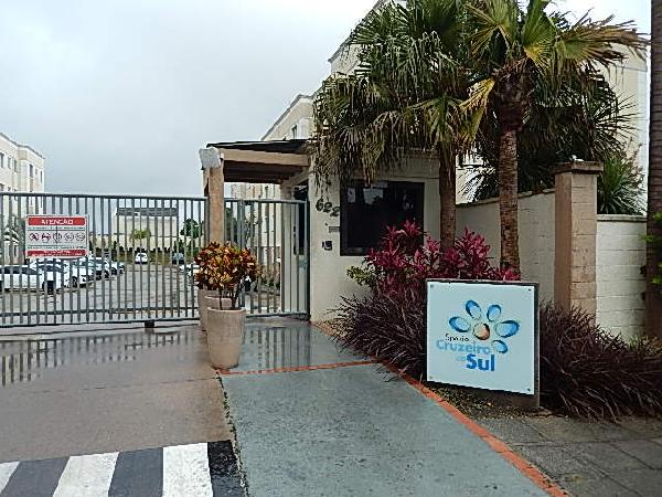 Vende-se em Sao Jose Dos Pinhais-PR  apto, 75.67 de área total, 52.55 de área privativa,  2_qto(s), a.serv, WC, 1_sala(s), cozinha, 1_vaga(s) de garagem.