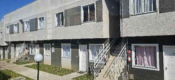 Vende-se em Araucaria-PR  apto, 41.70 de área total, 41.70 de área privativa,  2_qto(s), WC, 1_sala(s), cozinha, 1_vaga(s) de garagem.