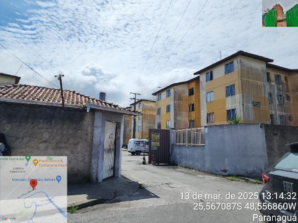 Vende-se em Paranagua-PR  apto, 48.56 de área total, 44.15 de área privativa,  2_qto(s), WC, 1_sala(s), cozinha.