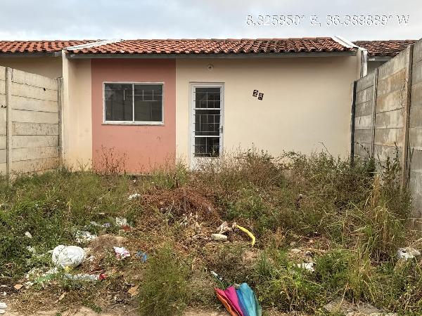 Vende-se em Belo Jardim-PE  Casa, 50.18 de área total, 50.18 de área privativa, 125.02 de área do terreno,  2_qto(s), a.serv, WC, 1_sala(s), cozinha.