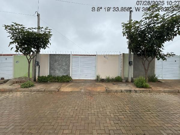 Vende-se em Belo Jardim-PE  Casa, 46.30 de área total, 46.30 de área privativa, 148.20 de área do terreno,  2_qto(s), a.serv, WC, 1_sala(s), cozinha, 1_vaga(s) de garagem.