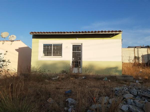 Vende-se em Belo Jardim-PE  Casa, 46.30 de área privativa, 355.57 de área do terreno,  2_qto(s), a.serv, WC, 1_sala(s), cozinha.