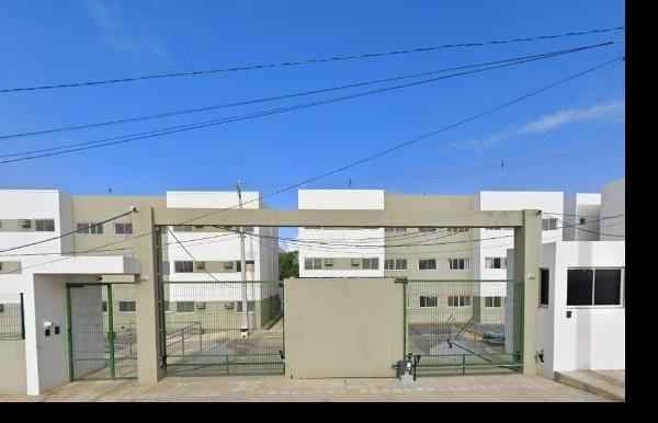 Vende-se em Abreu E Lima-PE  apto, 83.07 de área total, 46.84 de área privativa,  2_qto(s), a.serv, WC, 1_sala(s), cozinha.