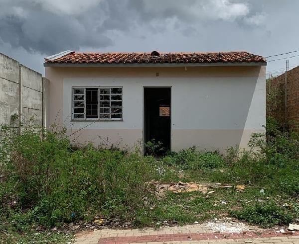 Vende-se em Belo Jardim-PE  Casa, 46.30 de área total, 46.30 de área privativa, 148.20 de área do terreno,  2_qto(s), a.serv, WC, 1_sala(s), cozinha.
