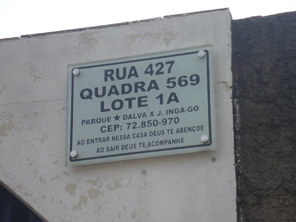 Vende-se em Luziania-GO  Casa, 55.77 de área privativa, 180.00 de área do terreno,  2_qto(s), a.serv, WC, 1_sala(s), cozinha, 1_vaga(s) de garagem.
