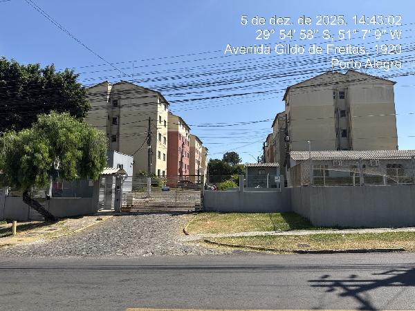 Vende-se em Canoas-RS  apto, 42.90 de área total, 38.54 de área privativa,  2_qto(s), WC, 1_sala(s), cozinha.
