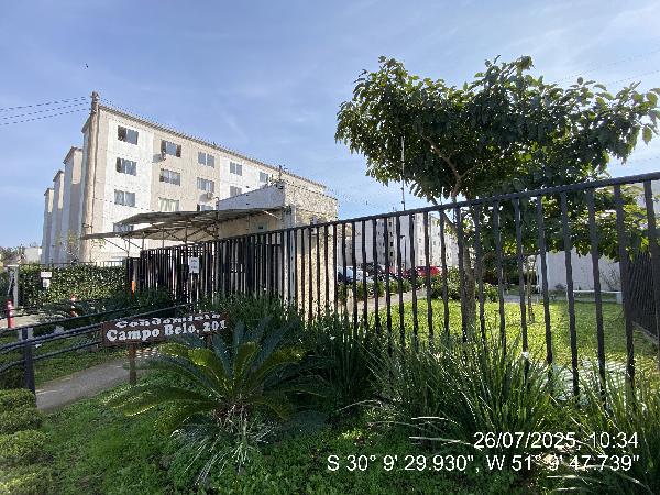 Vende-se em Porto Alegre-RS  apto, 81.99 de área total, 41.19 de área privativa,  2_qto(s), WC, 1_sala(s), cozinha.