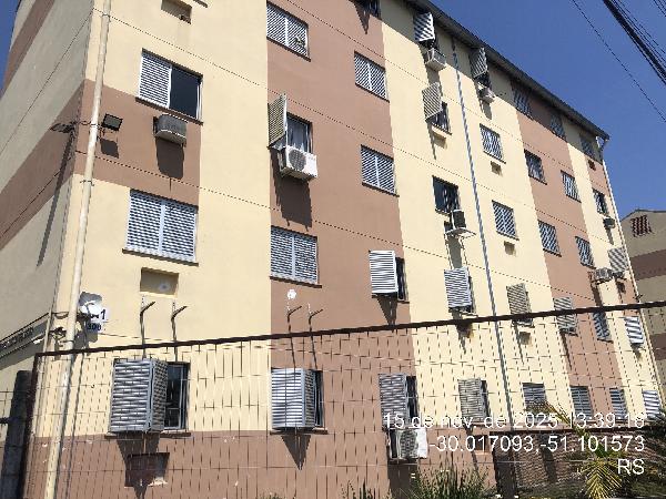 Vende-se em Porto Alegre-RS  apto, 42.78 de área total, 37.58 de área privativa,  2_qto(s), a.serv, WC, 1_sala(s), cozinha.