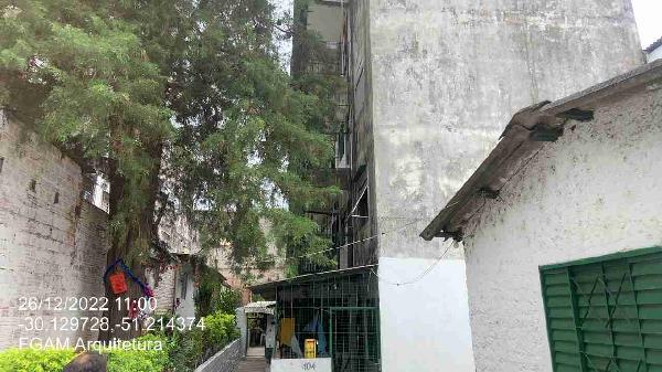 Vende-se em Porto Alegre-RS  apto, 36.42 de área privativa,  2_qto(s), WC, 1_sala(s), cozinha.