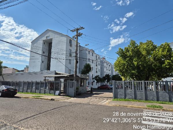 Vende-se em Novo Hamburgo-RS  apto, 66.15 de área total, 38.41 de área privativa,  2_qto(s), WC, 1_sala(s), cozinha.