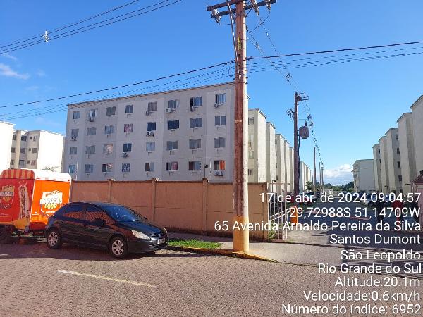Vende-se em Sao Leopoldo-RS  apto, 81.28 de área total, 41.19 de área privativa,  2_qto(s), WC, 1_sala(s), cozinha.
