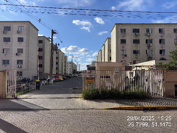 Vende-se em Sao Leopoldo-RS  apto, 81.29 de área total, 41.19 de área privativa,  2_qto(s), WC, 1_sala(s), cozinha.