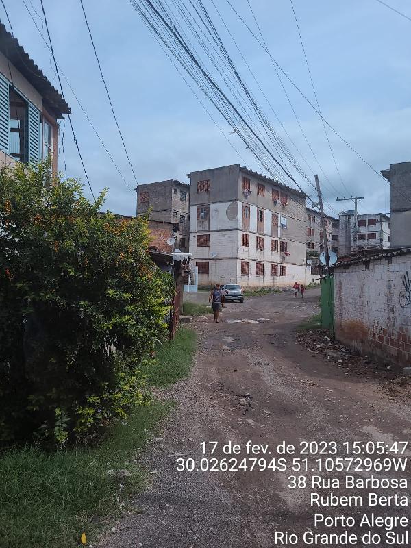 Vende-se em Porto Alegre-RS  apto, 43.20 de área privativa, 0.00 de área do terreno.