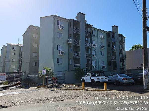 Vende-se em Sapucaia Do Sul-RS  apto, 47.54 de área total, 43.61 de área privativa,  2_qto(s), WC, 1_sala(s), cozinha.
