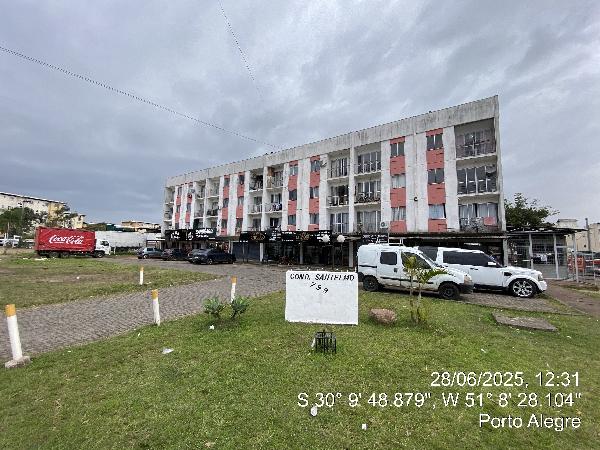 Vende-se em Porto Alegre-RS  apto, 78.48 de área total, 39.57 de área privativa,  2_qto(s), a.serv, WC, 1_sala(s), cozinha, 1_vaga(s) de garagem.