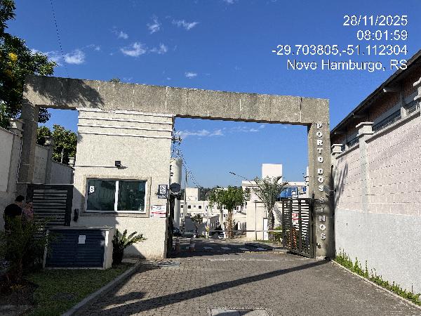 Vende-se em Novo Hamburgo-RS  apto, 67.77 de área total, 39.62 de área privativa,  2_qto(s), a.serv, WC, 1_sala(s), cozinha, 1_vaga(s) de garagem.