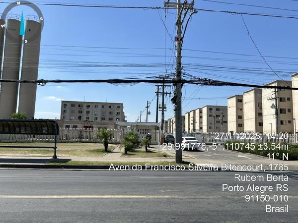 Vende-se em Porto Alegre-RS  apto, 79.35 de área total, 40.26 de área privativa,  2_qto(s), WC, 1_sala(s), cozinha, 1_vaga(s) de garagem.