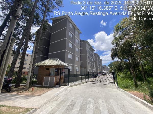 Vende-se em Porto Alegre-RS  apto, 51.62 de área total, 45.91 de área privativa,  2_qto(s), WC, 1_sala(s), cozinha.