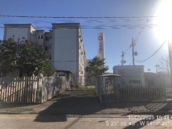 Vende-se em Porto Alegre-RS  apto, 88.50 de área total, 41.19 de área privativa,  2_qto(s), WC, 1_sala(s), cozinha.
