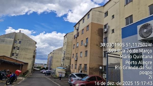 Vende-se em Porto Alegre-RS  apto, 48.08 de área total, 38.76 de área privativa,  2_qto(s), WC, 1_sala(s), cozinha.
