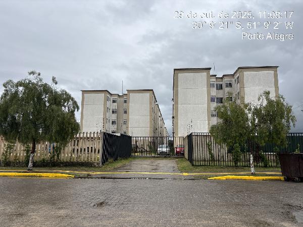 Vende-se em Porto Alegre-RS  apto, 74.20 de área total, 41.19 de área privativa,  2_qto(s), WC, 1_sala(s), cozinha, 1_vaga(s) de garagem.