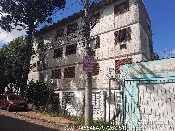Vende-se em Porto Alegre-RS  apto, 56.50 de área total, 52.80 de área privativa,  3_qto(s), WC, 1_sala(s), cozinha.