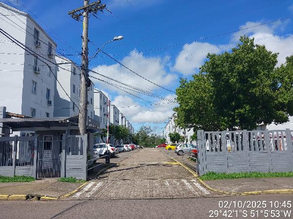 Vende-se em Novo Hamburgo-RS  apto, 66.15 de área total, 38.41 de área privativa,  2_qto(s), WC, 1_sala(s), cozinha.