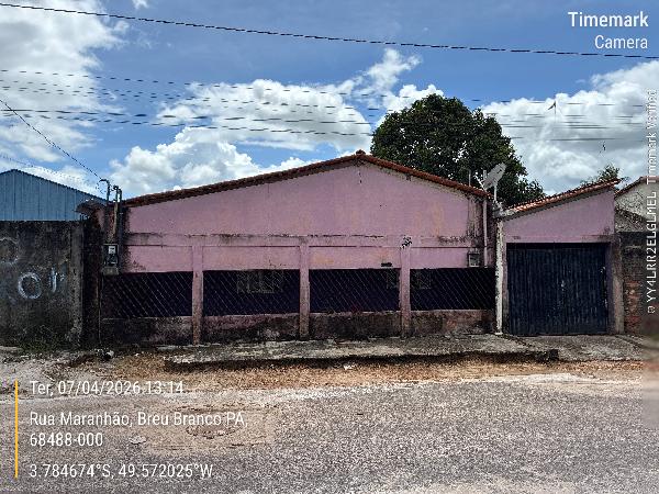 Vende-se em Breu Branco-PA  Casa, 82.00 de área total, 82.00 de área privativa, 360.00 de área do terreno,  2_qto(s), WC, 1_sala(s), cozinha.
