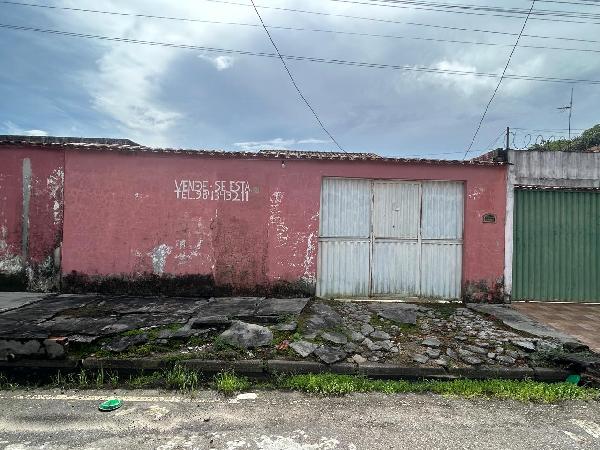 Vende-se em Belem-PA  Casa, 65.84 de área total, 65.84 de área privativa, 160.00 de área do terreno,  2_qto(s), a.serv, WC, 1_sala(s), cozinha.