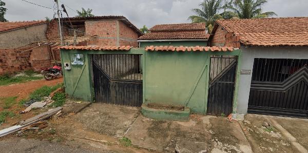 Vende-se em Tucurui-PA  Casa, 69.47 de área total, 169.47 de área privativa, 186.86 de área do terreno,  2_qto(s), a.serv, WC, 1_sala(s), cozinha, 1_vaga(s) de garagem.