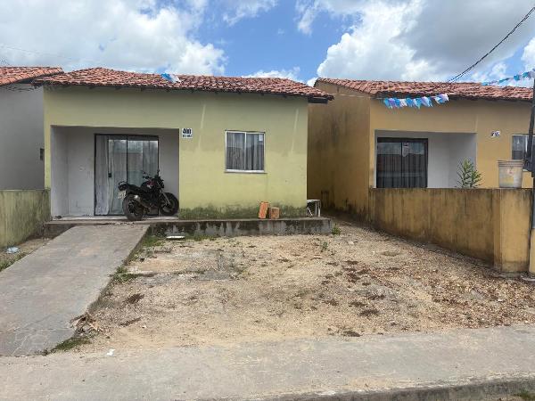Vende-se em Ipixuna Do Para-PA  Casa, 56.20 de área total, 56.20 de área privativa, 153.80 de área do terreno,  2_qto(s), varanda, a.serv, WC, 1_sala(s), cozinha, 1_vaga(s) de garagem.