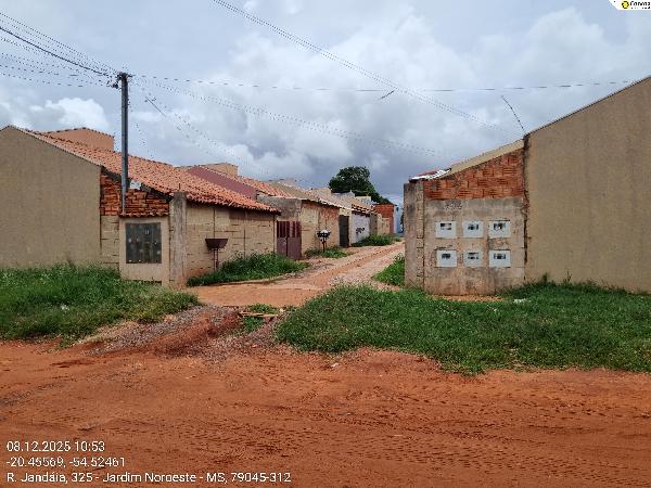 Vende-se em Campo Grande-MS  Casa, 44.40 de área total, 44.40 de área privativa, 120.00 de área do terreno,  2_qto(s), a.serv, WC, 1_sala(s), cozinha, 1_vaga(s) de garagem.
