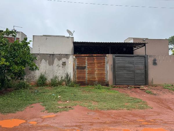 Vende-se em Campo Grande-MS  Casa, 54.92 de área total, 88.19 de área privativa, 360.00 de área do terreno,  2_qto(s), a.serv, WC, 1_sala(s), cozinha, 1_vaga(s) de garagem.