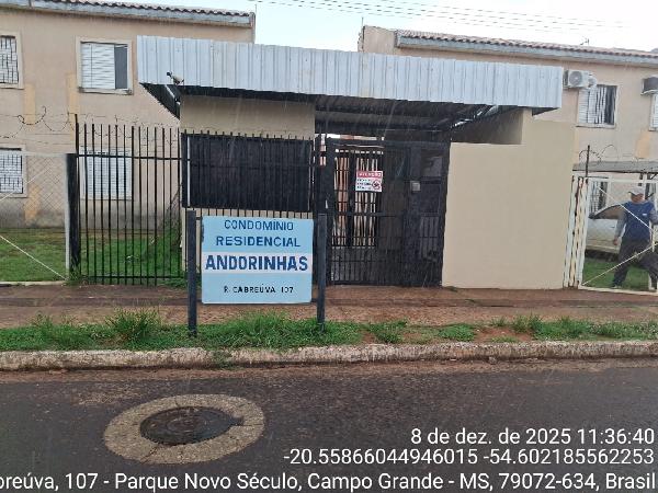 Vende-se em Campo Grande-MS  apto, 121.88 de área total, 42.91 de área privativa,  2_qto(s), WC, 1_sala(s), cozinha, 1_vaga(s) de garagem.
