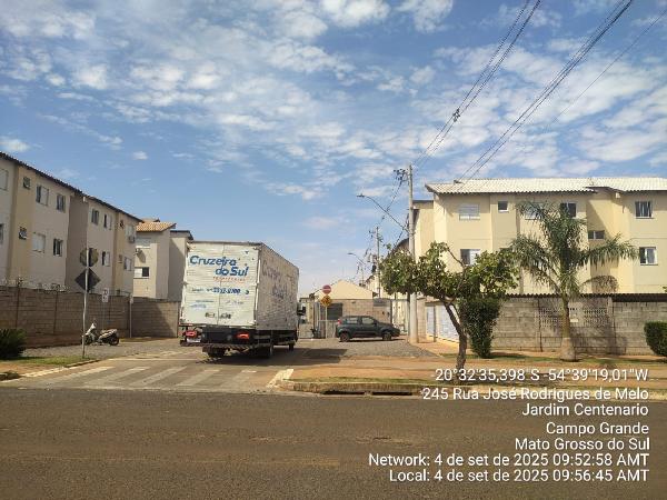 Vende-se em Campo Grande-MS  apto, 45.89 de área total, 42.17 de área privativa,  2_qto(s), a.serv, WC, 1_sala(s), cozinha, 1_vaga(s) de garagem.