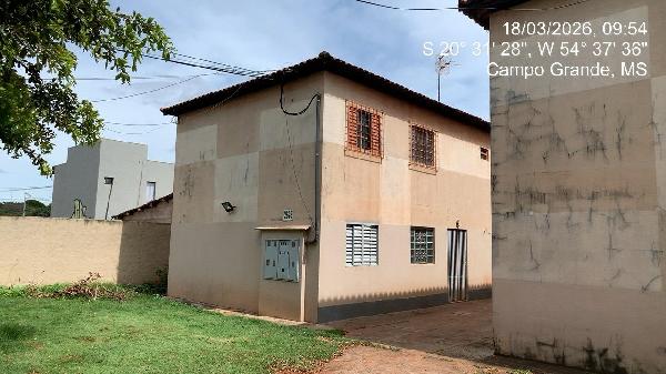 Vende-se em Campo Grande-MS  apto, 46.50 de área total, 40.26 de área privativa,  2_qto(s), WC, 1_sala(s), cozinha.